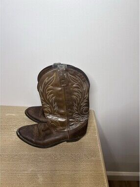 Laredo Women’s Western Boots Size 8